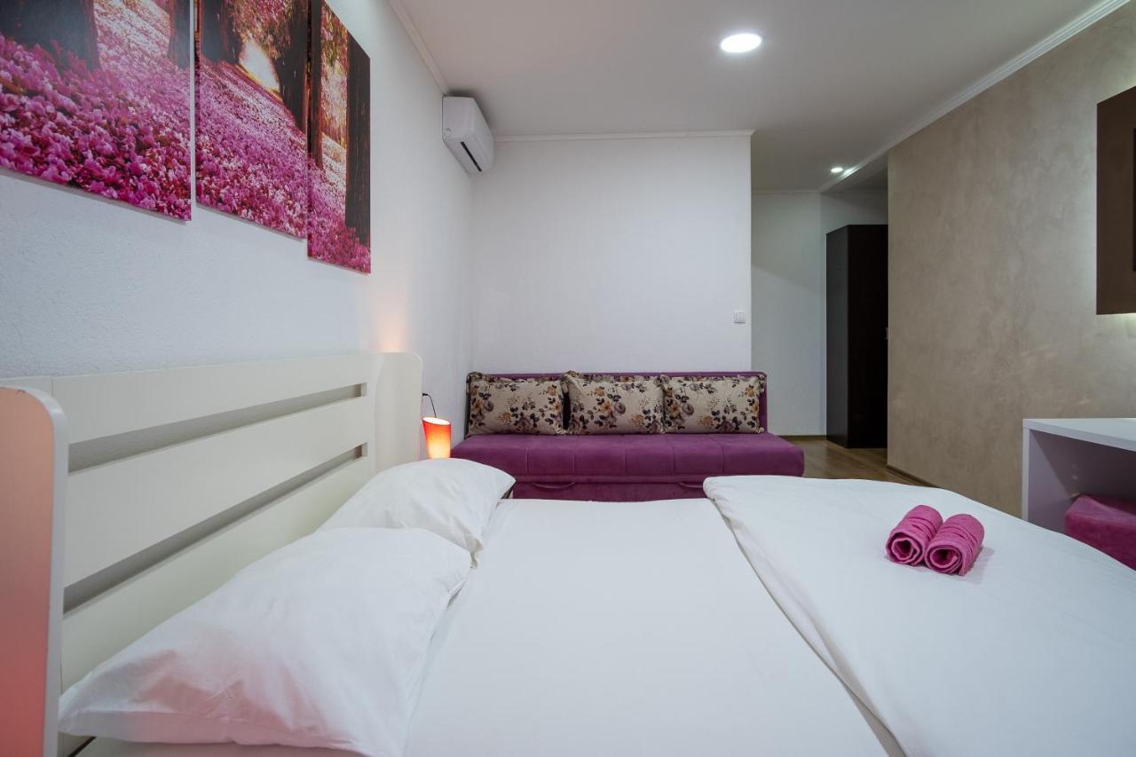 Apartments Sweet Dreams Τρέμπινιε Εξωτερικό φωτογραφία